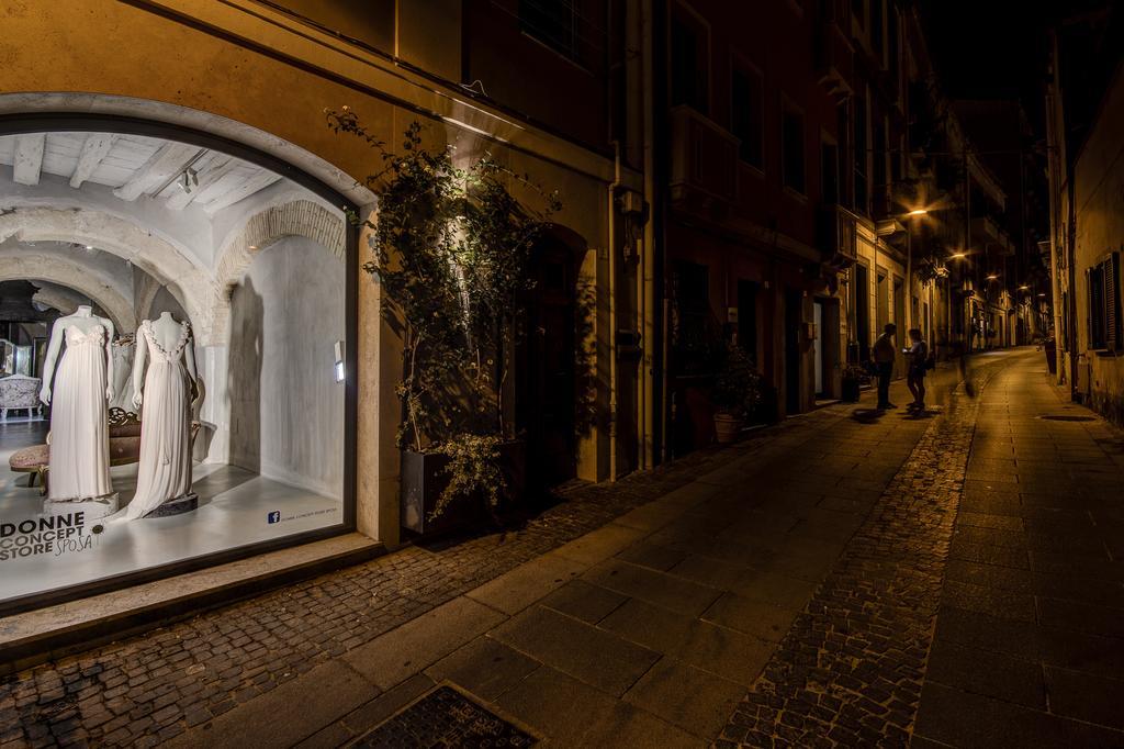 Du Monde Gasthof Cagliari